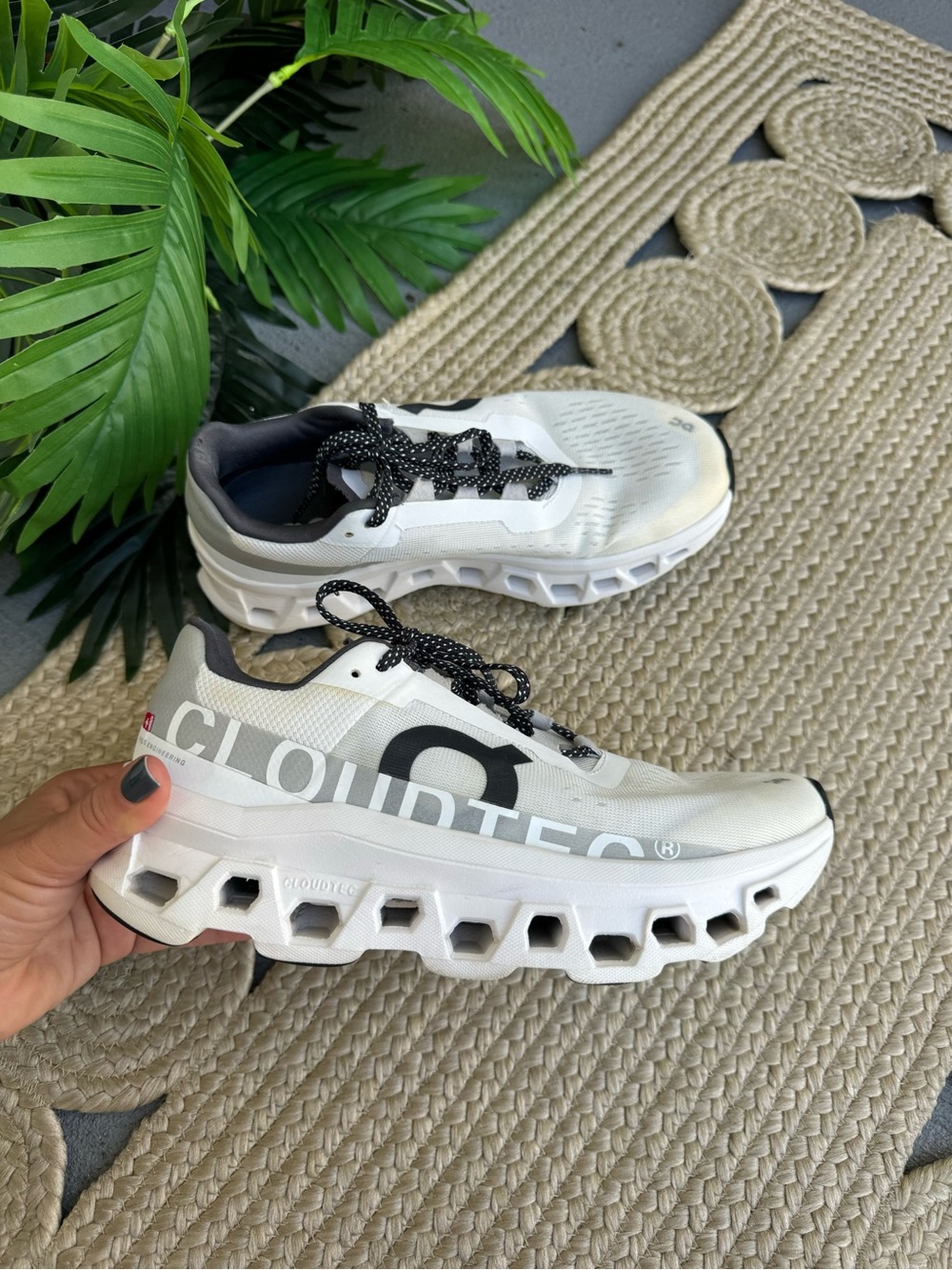 On Running Cloudmonster White Black Chunky Running Shoes Sz 7.5 / EU 38.5